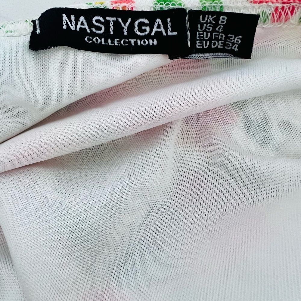 Nasty gal floral dress - Picture 6 of 6